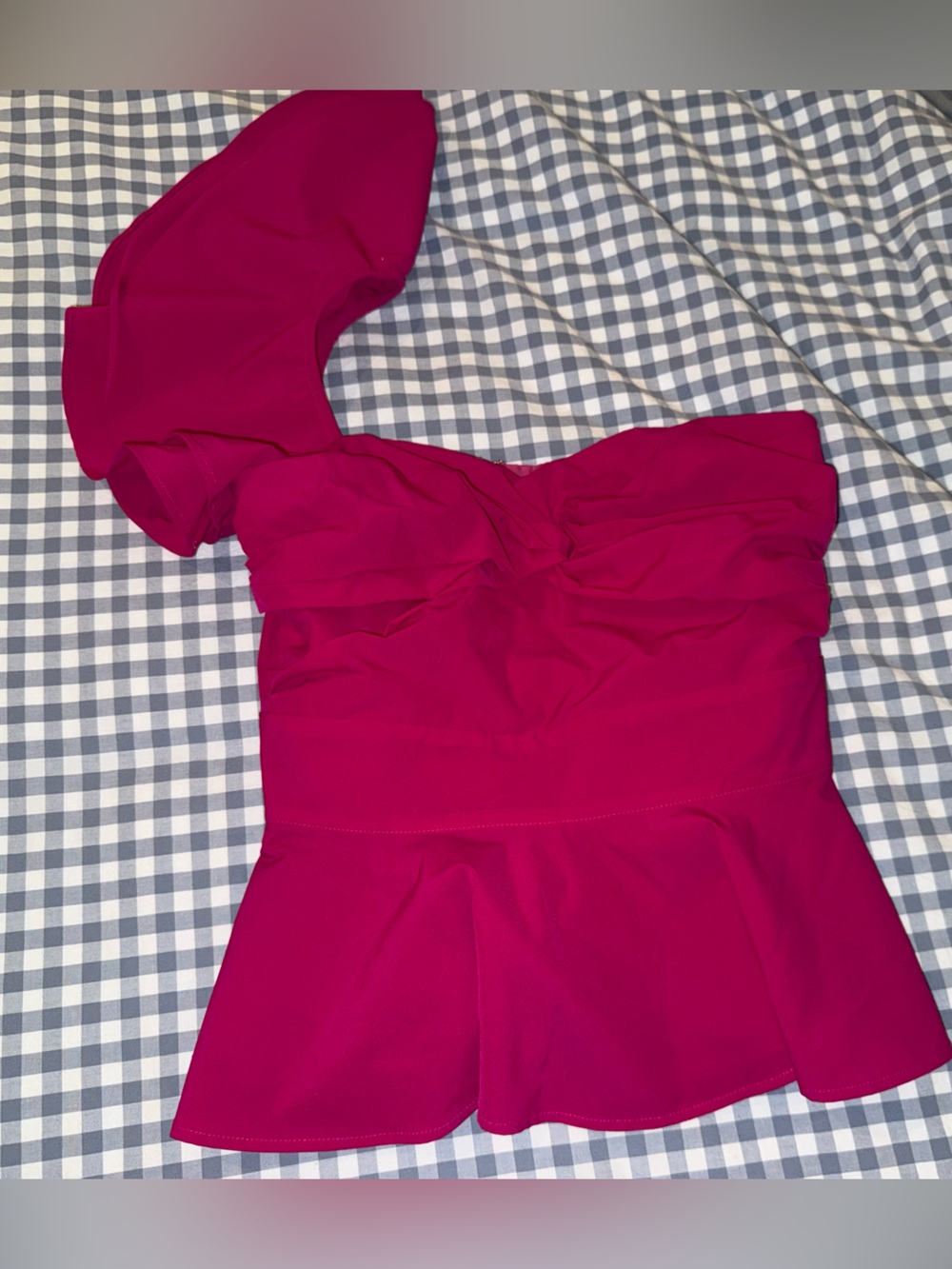 Fuschia one shoulder crop top